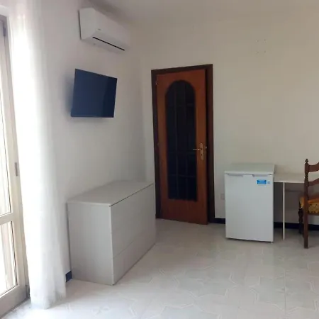Oda ve Kahvaltı Daniela 4*