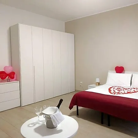 Daniela 4*